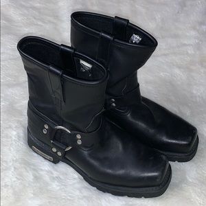 Xelement Black Short Harness Motorcycle Bo…